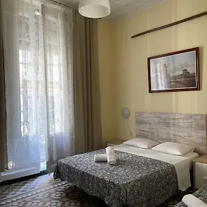 https://mariarooms.topbarcelonahotels.com